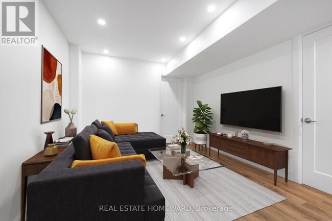 Building Photo - 52 Garnock Ave