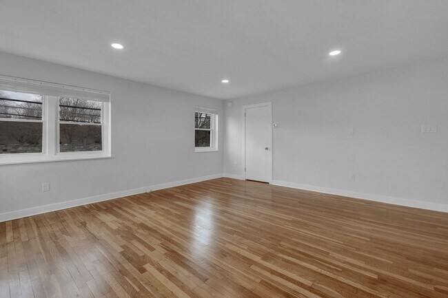 Foto del edificio - 1613 3rd St