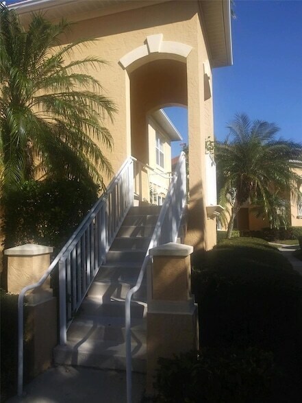 Foto del edificio - 7171 Boca Grove Pl