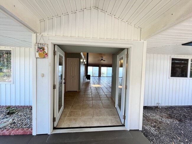 Building Photo - Ocean View with Sunrise View- 3 Bedroom 3 Bathroom