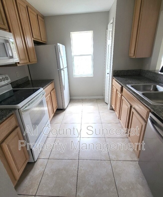 Photo - 3874 Mariner Dr Townhome