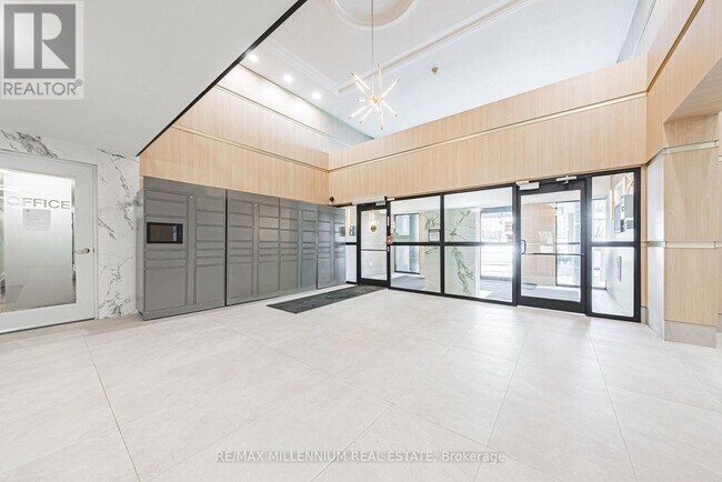 Photo du bâtiment - 2160 Lakeshore Rd.