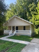 Building Photo - 308 Peden St