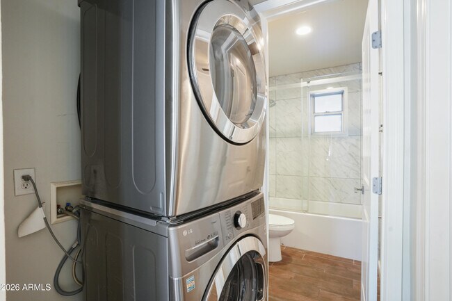 Foto del edificio - 3426 N Miller Rd