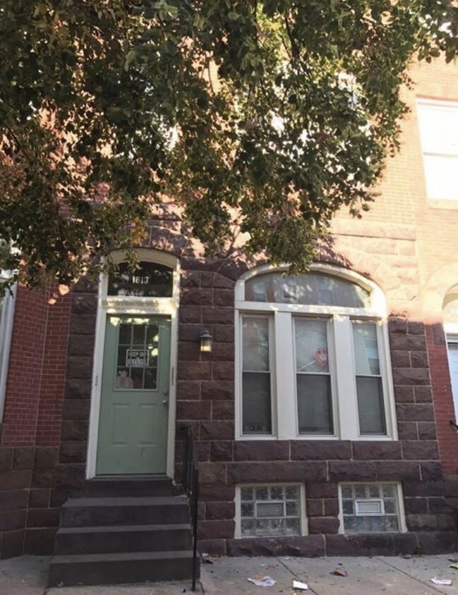 Foto principal - 1813 McCulloh St