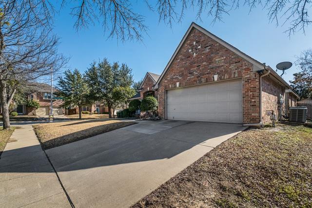 Building Photo - 5452 Lake Powell Dr