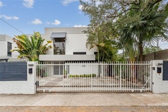 Building Photo - 3143 Virginia St