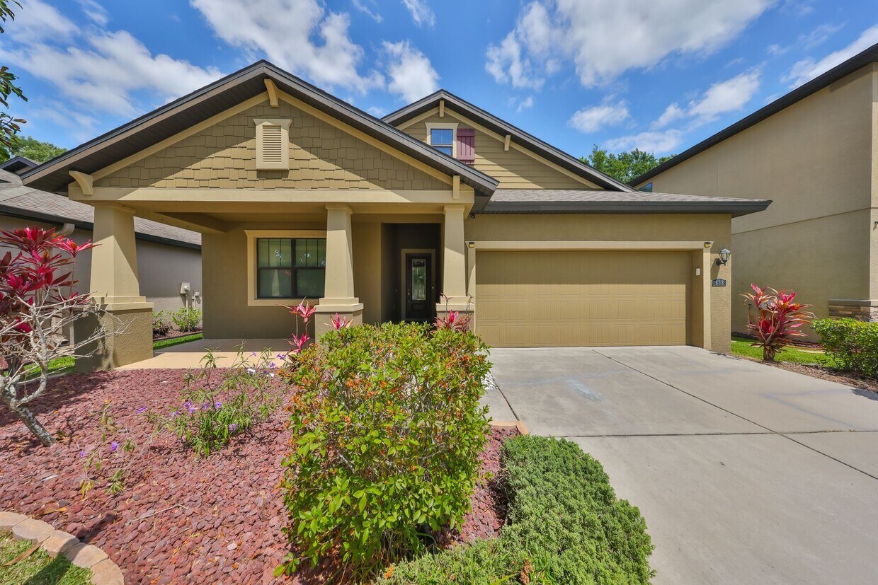 Beautiful Single-Family Home - Beautiful Single-Family Home