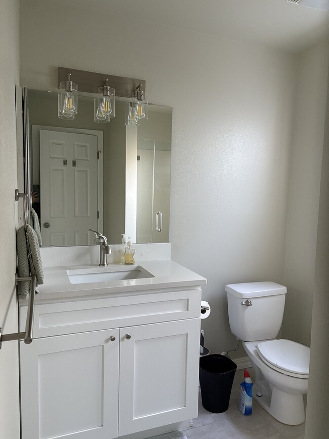 Building Photo - 12408 1st Ave SW