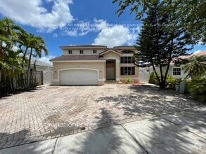 Building Photo - 4061 SW 148th Pl
