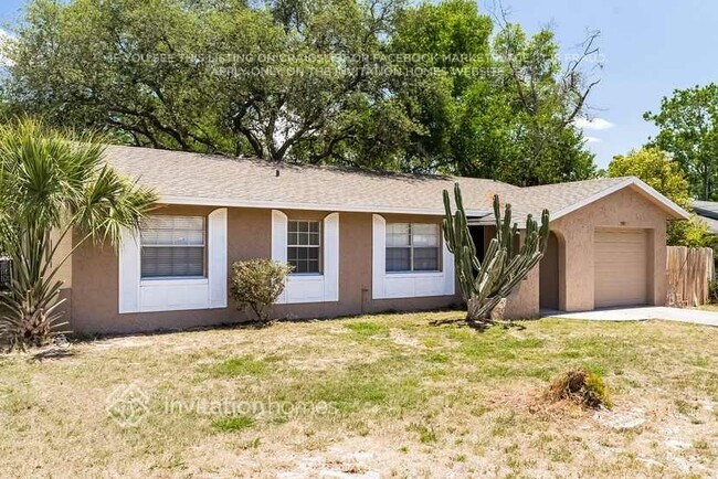 Foto del edificio - 990 Vincent Dr