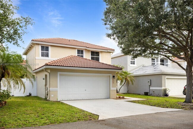 Building Photo - 15141 SW 49th St