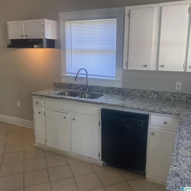 Foto del edificio - 2616 29th Street Ensley