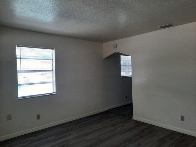 Foto del edificio - 4136 14th Ave S