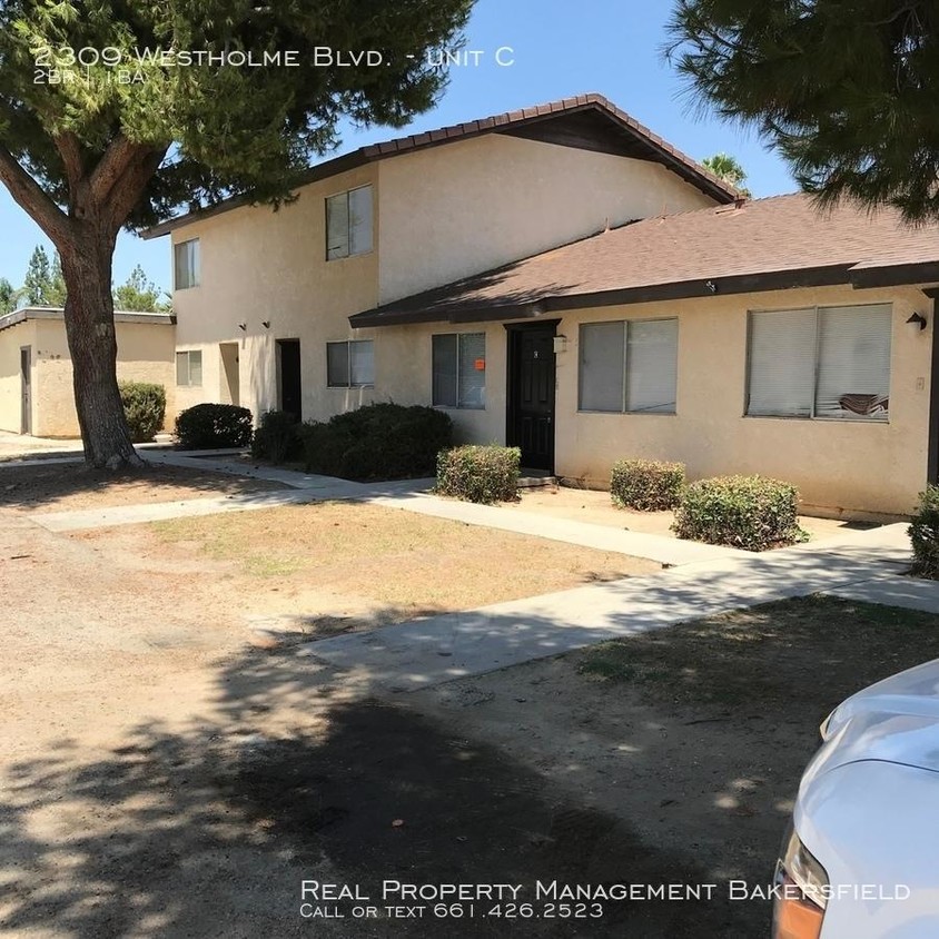 Foto principal - 2 bedroom in Bakersfield CA 93309