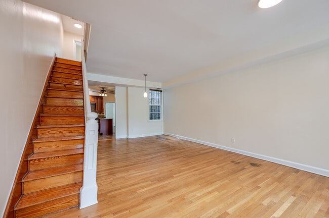 Building Photo - 639 11th St NE