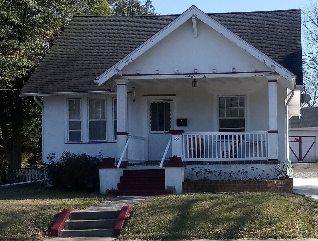 451 E Holly Ave, Pitman, NJ 08071 House Rental in Pitman, NJ