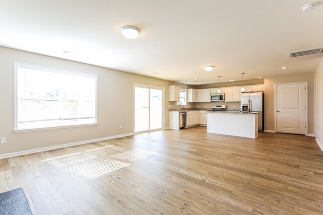 Foto del edificio - 415 Pollyanna Dr