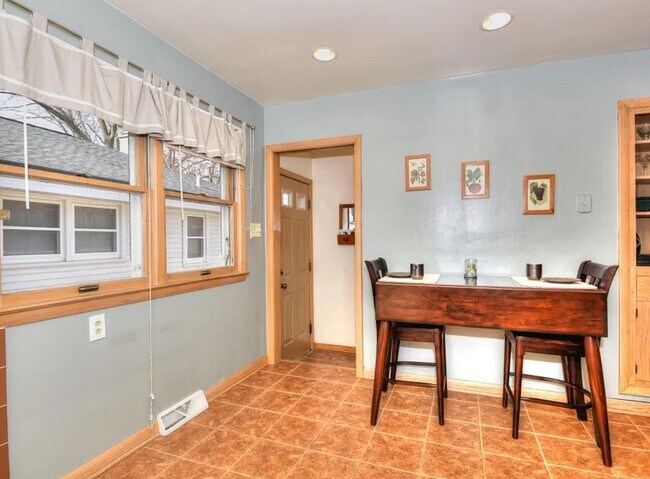 Foto del edificio - 1913 N 118th St