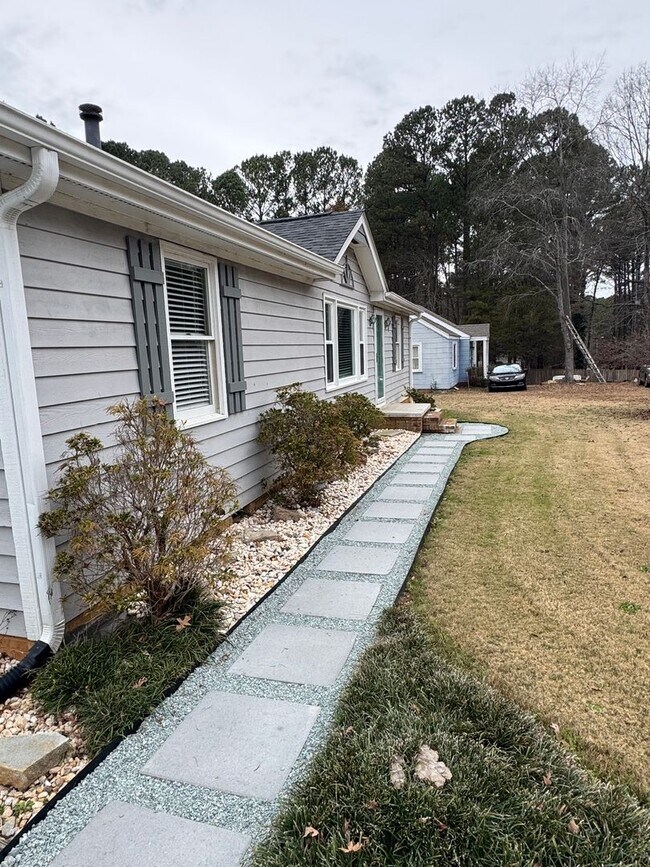 Foto del edificio - Cozy Home with Upgraded Finishes