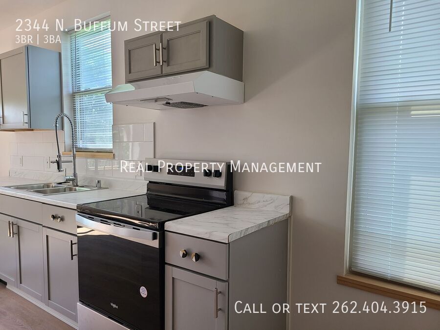 Foto principal - 2344 N Buffum St