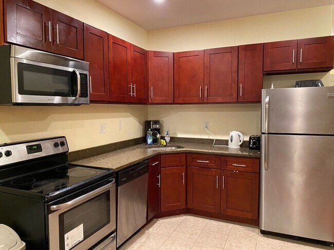 Foto del edificio - 676 N 33rd St