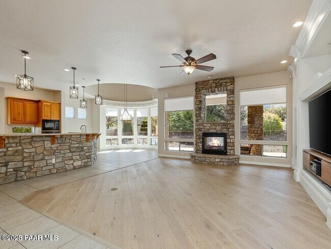 Building Photo - 1571 Gettysvue Way