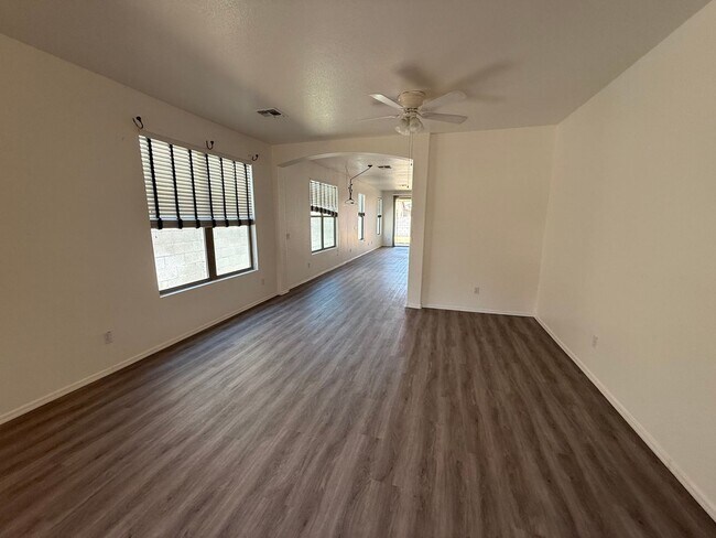 Foto del edificio - Beautiful Modern Home in San Tan Heights