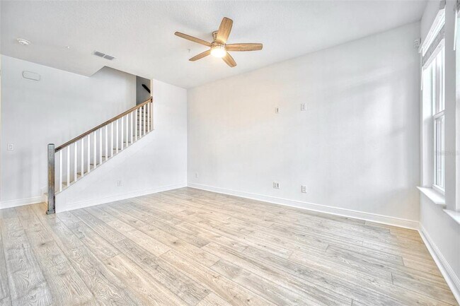 Foto del edificio - 7035 Nemours Pkwy
