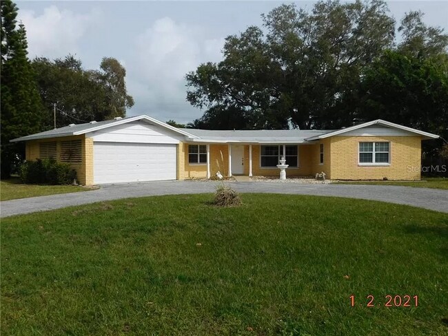 Foto del edificio - Charming 3-Bedroom Home with Modern Upgrades and Bay Views