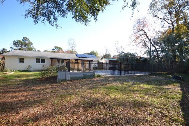 Building Photo - 4918 Wilderness Rd