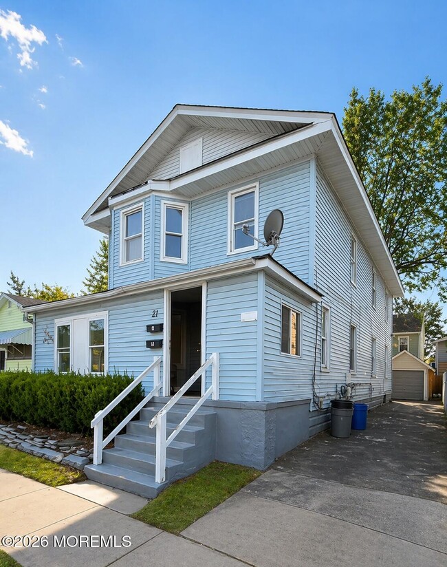 Building Photo - 21 Atkins Ave