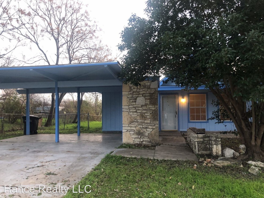 Primary Photo - 3 br, 2 bath House - 214-Forest Valley