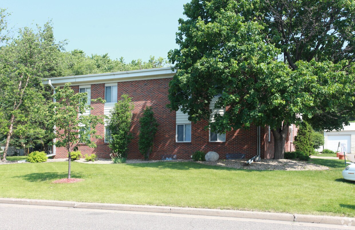 Building Photo - 1611 Ward Ave