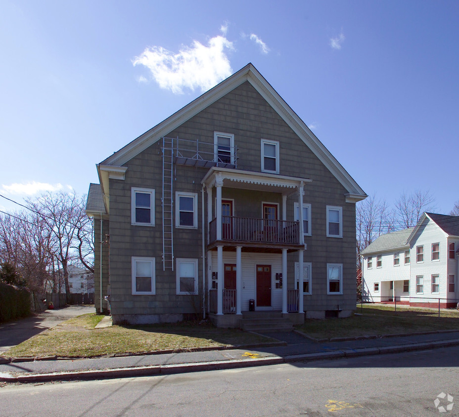 Building Photo - 30 N Pleasant St