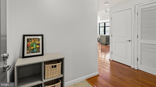 Foto del edificio - 1021 N Garfield St