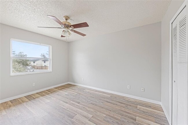 Foto del edificio - 46 N Fairfax Ave