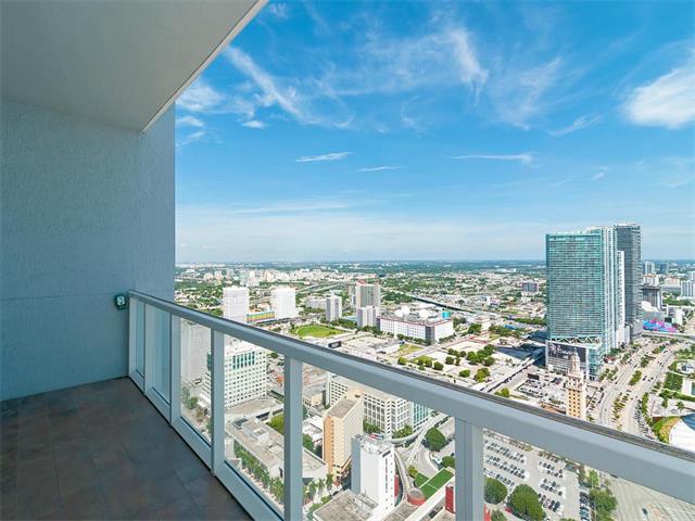 Building Photo - 244 Biscayne Blvd