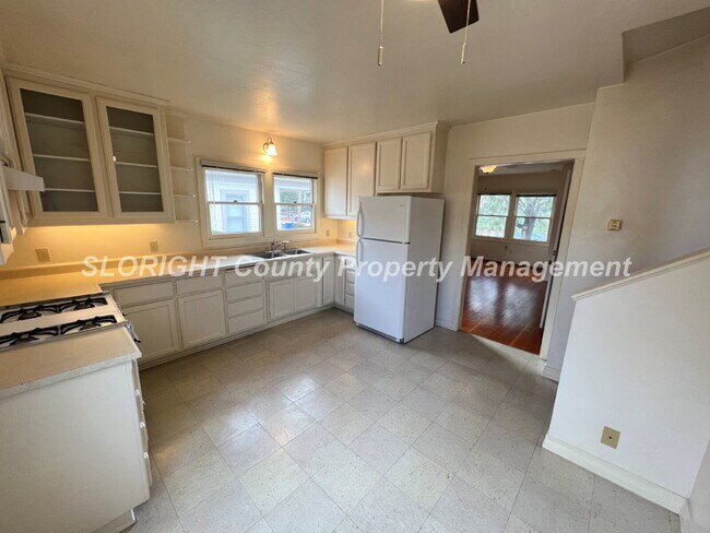 Foto del edificio - AVAILABLE MAY - Nice Apartment in Downtown SLO - 2 Bedroom / 1 Bathroom