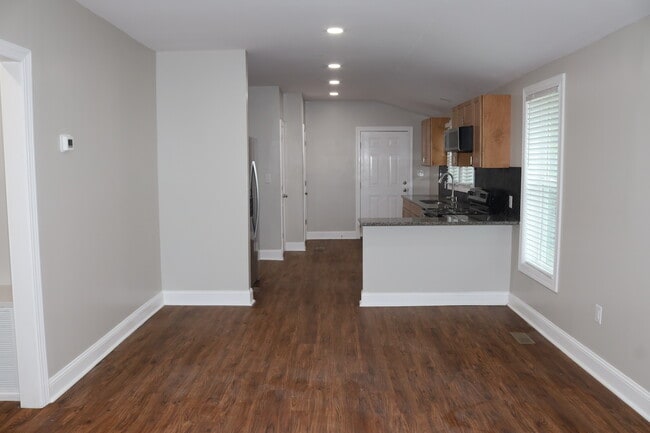 Living Room w/Kitchen View - 109 Wright Ter