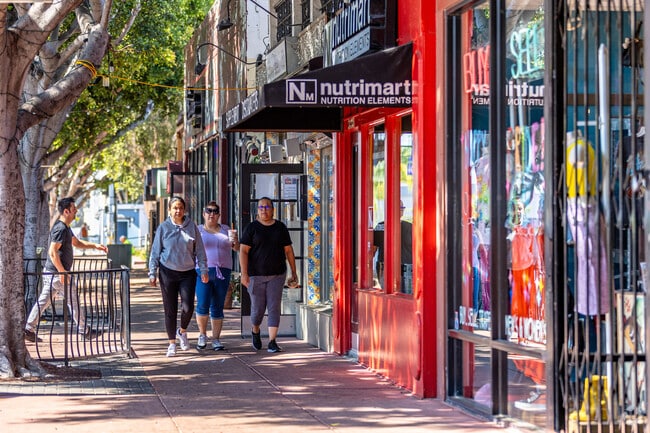 A walker's paradise, Hillcrest is full of pedestrian activity.