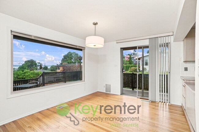 Foto del edificio - 924 S 226th Pl
