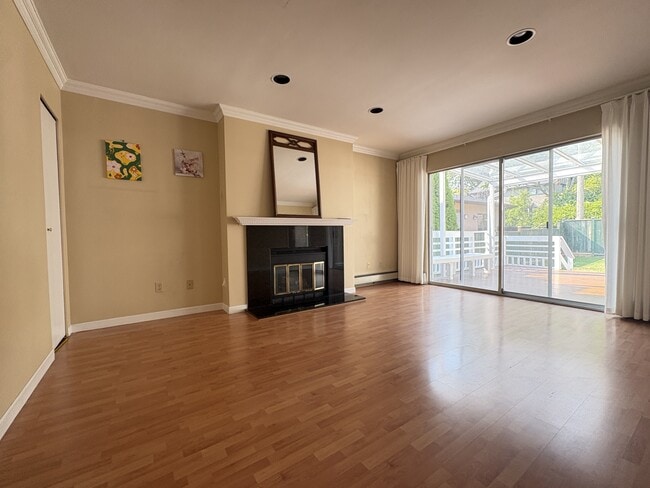 Building Photo - 3979 W 33rd Ave