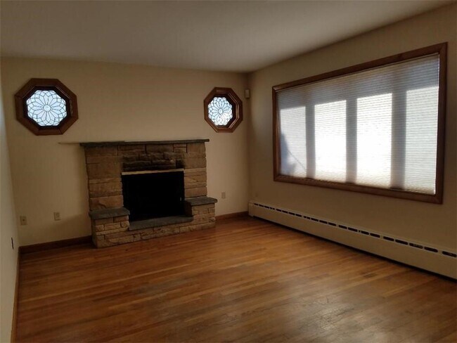 Foto del edificio - 89 Pulaski St