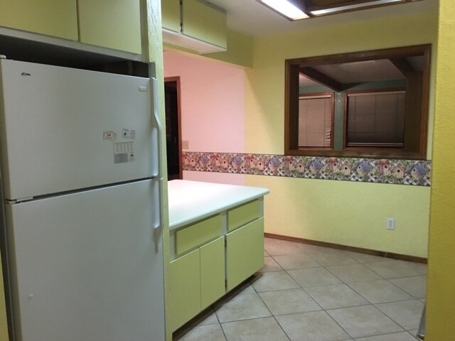 Building Photo - Beautiful Greenlaw Home