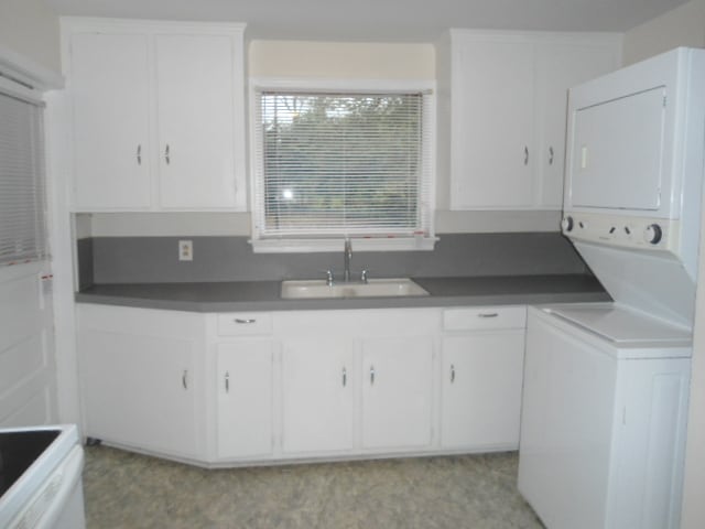Building Photo - 209 S Harden St