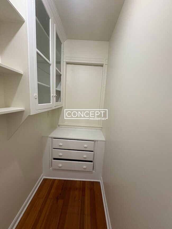 Foto del edificio - 7A Price Rd. Unit 4