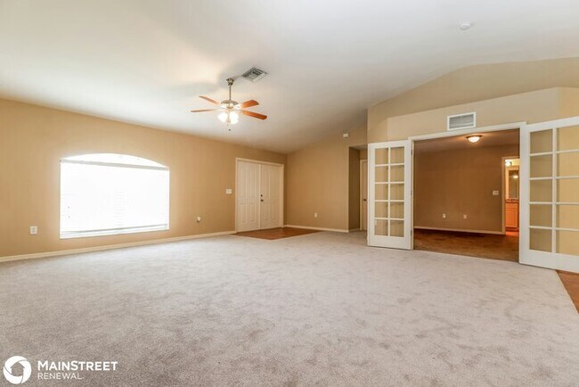 Building Photo - 8093 Harrisburg Dr