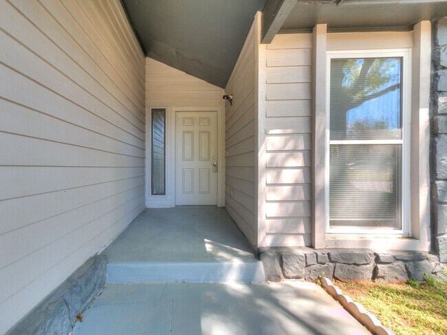Foto del edificio - Beautiful 4 bedroom in South Tulsa and Union School District