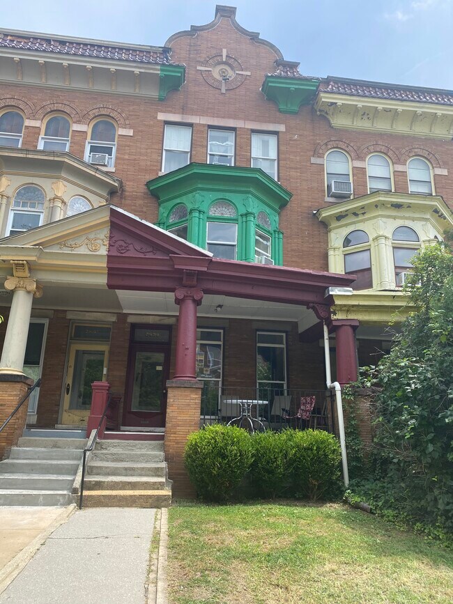 Photo - 2839 N Calvert St Townhome